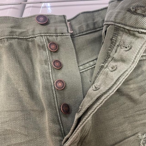 NWT $68 We The Free People Sage Green Distressed Hi-Rise Shorts - Picture 11 of 11